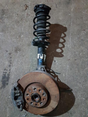 Амортизатор перед прав Volkswagen Passat B7 2.5 1.8 USA 2011-2015 561413031K 00-00001632