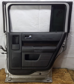 Уплотнитель двери задней правой FORD FLEX 2009-2019 AA8Z7425324B