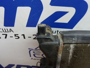 Радиатор охлаждения (вода) дефект крепления Volkswagen Passat B7 2.5 USA 2011-2015 5C0121251F