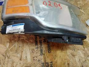 Крепление переднего бампера правое под фарой дорестайлинг FORD FLEX 2009-2019 8A8Z17C972A 00-00012893