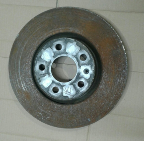 Диск тормозной перед прав Volkswagen Passat B7 2.5 1.8 USA 2011-2015 561615301B 00-00001687