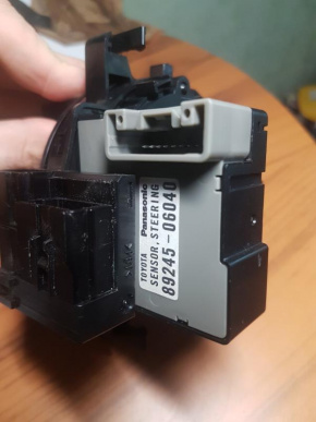 Датчик угла поворота руля Toyota Camry 40 2.4 2AZ-FE 2006-2011 8924506040