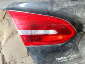 Фонарь внутренний крышка багажника левый Ford Focus 2015-2018 F1EZ13405A 00-00009092