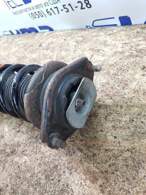 Опора амортизатора заднего левого SUBARU FORESTER SJ 2014-2018 20370SG000 00-00012533