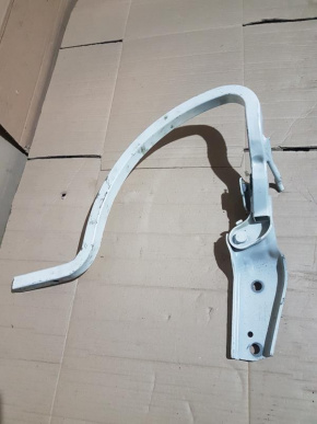 Петля крышки багажника правая Volkswagen Passat B7 2.5 USA CBTA 2011 561827302B