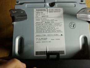 Дисплей радио дисковод проигрыватель Toyota Camry V55 2AR-FE 2015-2017 8614006660 8614006370