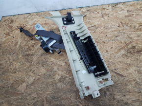 Накладка центральной стойки верхняя ремень левая FORD FLEX 2009-2019 8A8Z7424357AA