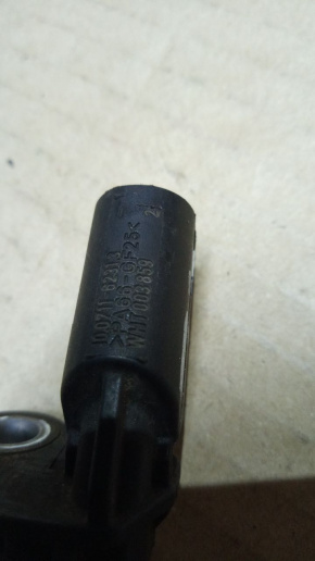 Датчик ABS зад лев Volkswagen Passat B7 2.5 1.8 USA 2011-2015 WHT003859