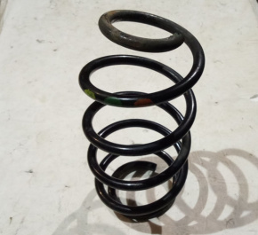 Пружина перед прав Volkswagen Passat B7 2.5 1.8 USA 2011-2015 3C0411105B