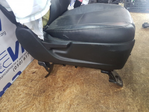 Пассажирское сидение кожаное стрельнувшее SUBARU FORESTER SJ 2014-2018 64139SG102LL