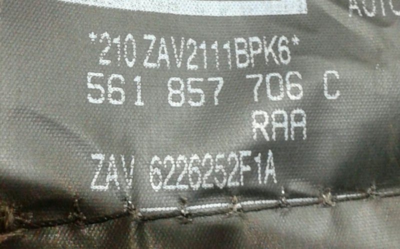 Ремень безопасности пассажирский(стрельнувший) черный Volkswagen Passat B7 2.5 USA CBTA 2011-2015 561857706CRAA