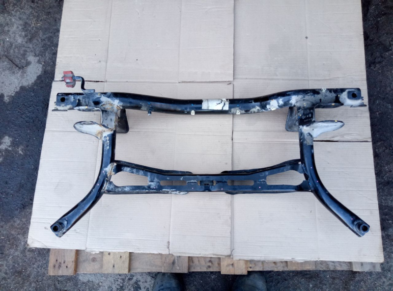 Подрамник задний Volkswagen Passat B7 2.5 USA CBTA 2011, 561505315B