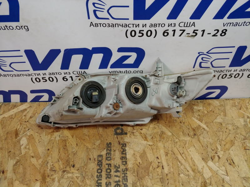 Фара правая галоген дефекты Toyota Camry 40 2006-2011 8111006202