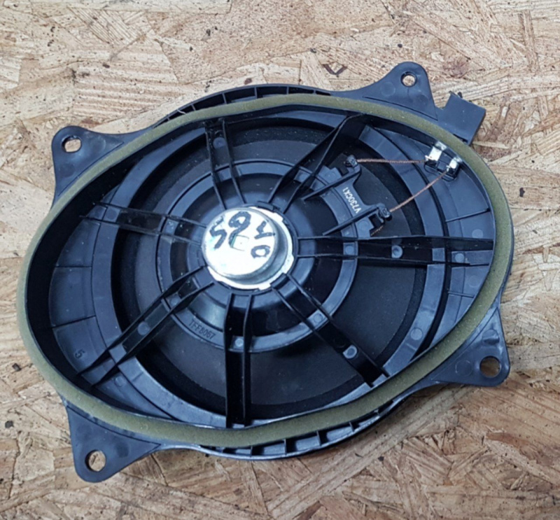 Динамик дверной передний левый Toyota Camry V55 2AR-FE 2015-2017 8616006390