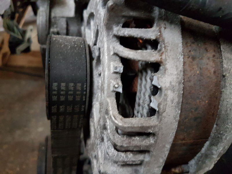 Генератор FORD FLEX 2009-2019 DG1Z10346F