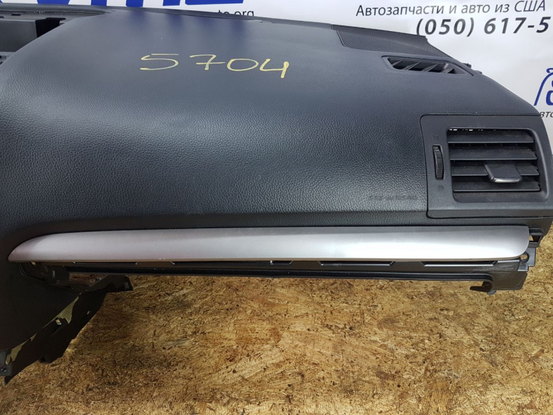 Торпедо передняя панель голая SUBARU FORESTER SJ 2014-2018 66040FJ011