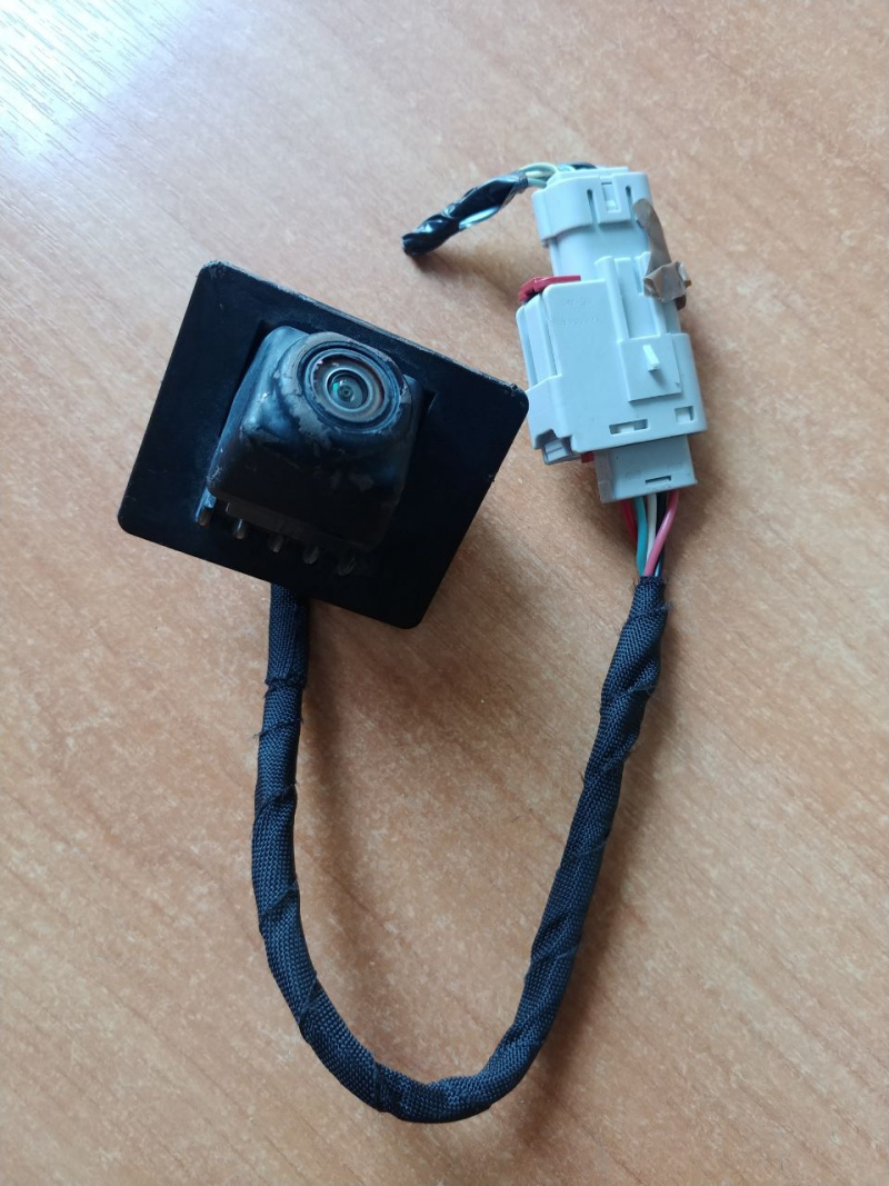 Камера заднего вида Chevrolet Malibu 16- 23334180