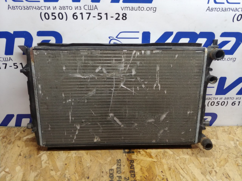 Радиатор охлаждения (вода) дефект крепления Volkswagen Passat B7 2.5 USA 2011-2015 5C0121251F