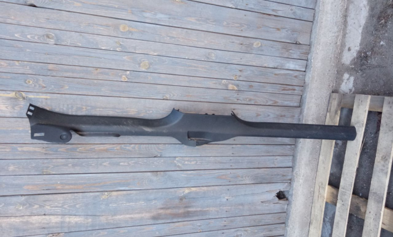 Накладка порога лев Volkswagen Passat B7 2.5 1.8 USA 2011-2015 561853371C82V