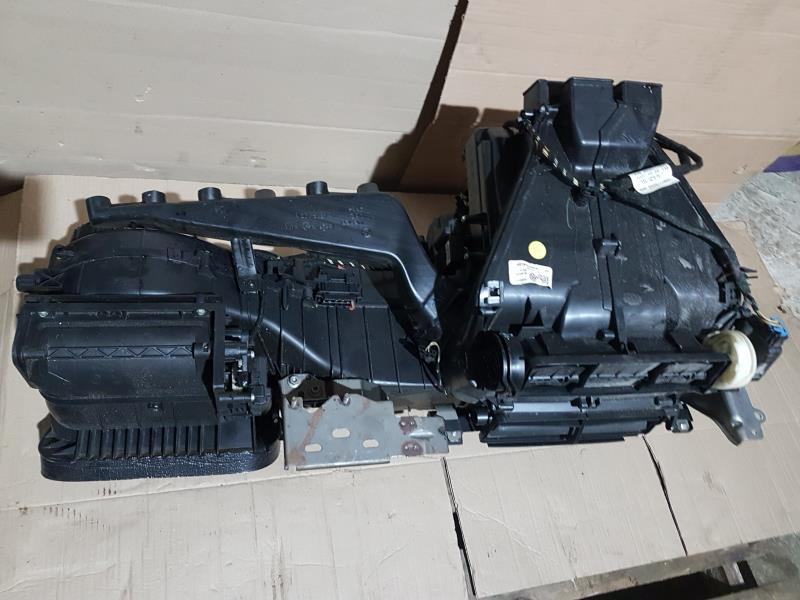 Печка в сборе Volkswagen Passat B7 2.5 1.8 USA 2011-2015