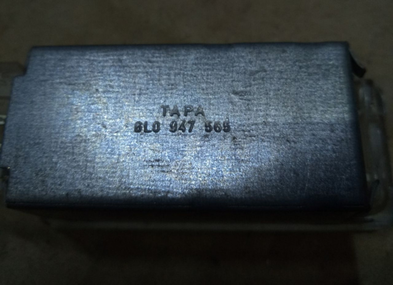 Подсветка номера прав Volkswagen Passat B7 2.5 1.8 USA 2011-2015 5N0943021B