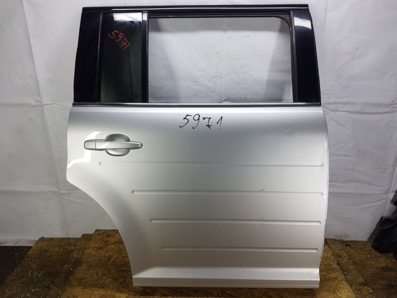 Дверь в сборе задняя правая FORD FLEX 2009-2019 8A8Z7424630A