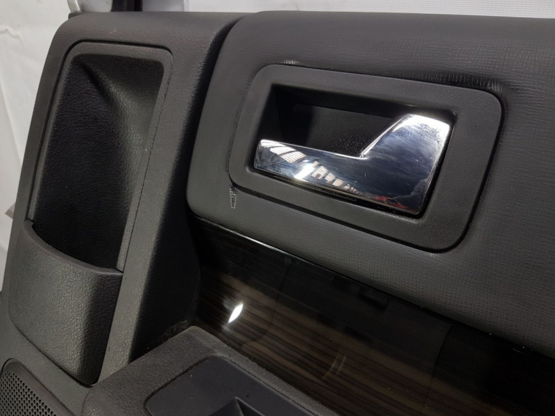 Обшивка двери карта задняя правая FORD FLEX 2009-2019 9A8Z7427406AA